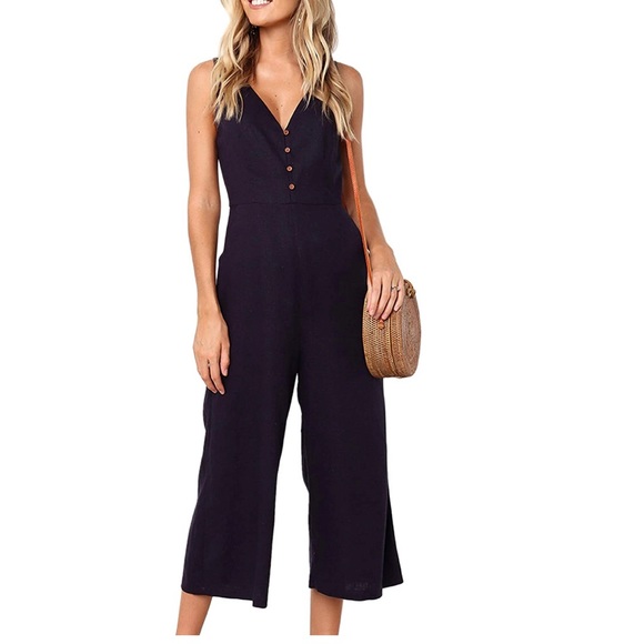 Casual black v-neck jumpsuit - Picture 1 of 8
